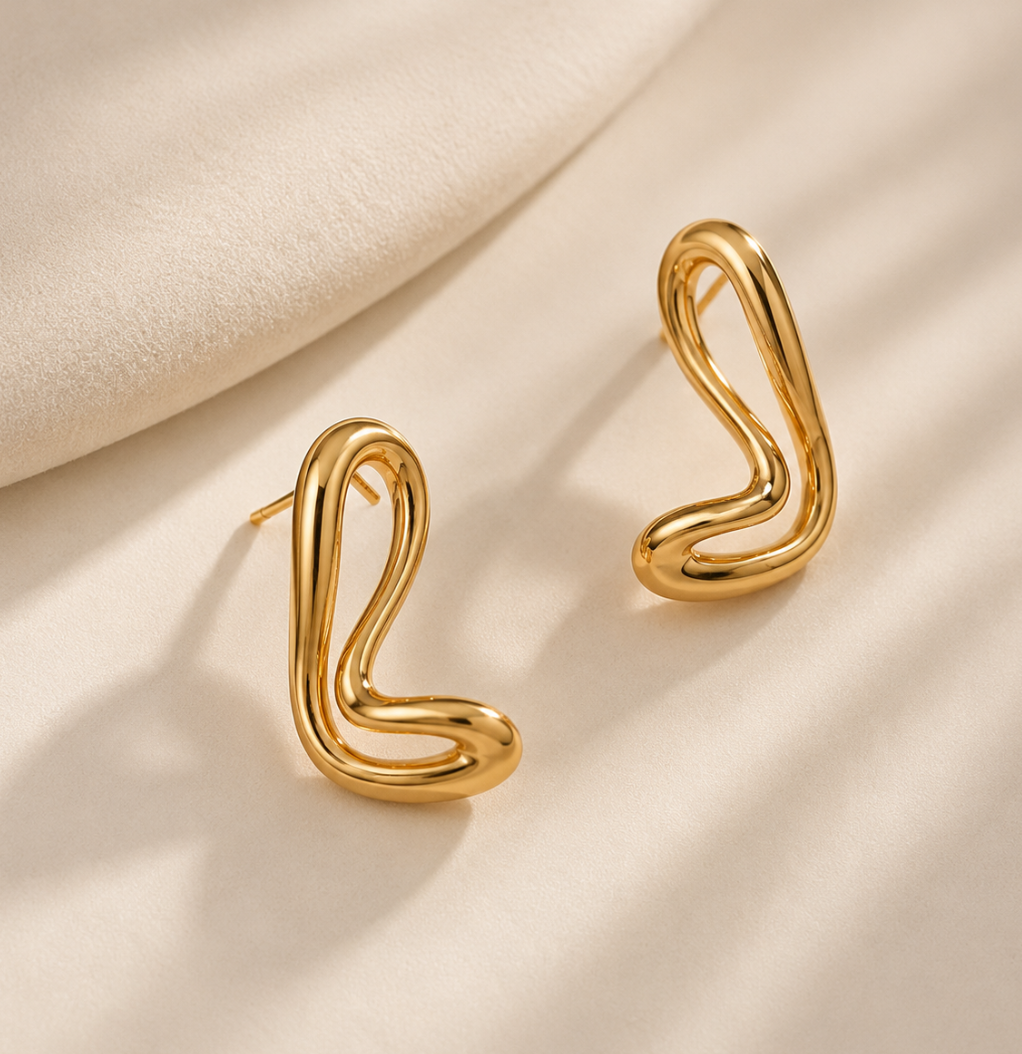 Pendiente Abstracto  Chapado Oro 18k