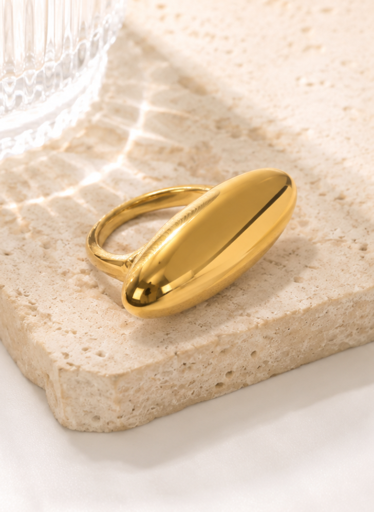 Anillo Geometrico Ovalado Chapado en Oro 18k