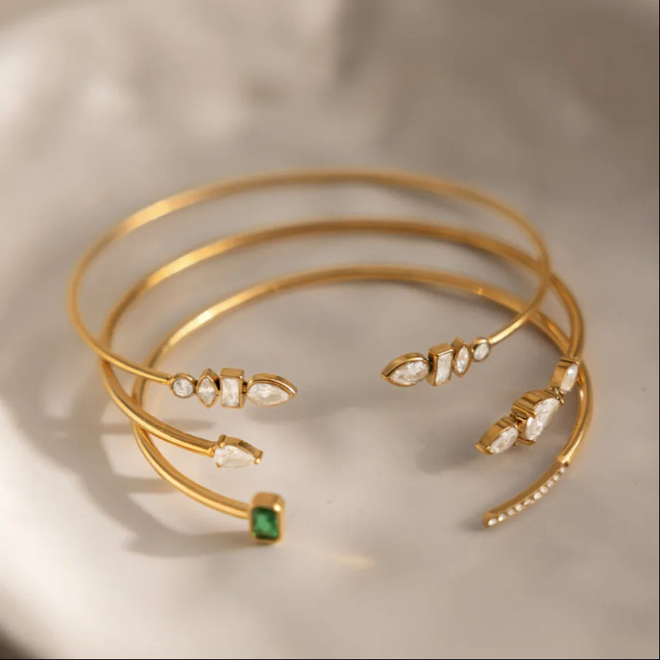 Coleccion Pulseras Brillantes y Esmeralda  Chapado Oro 18k