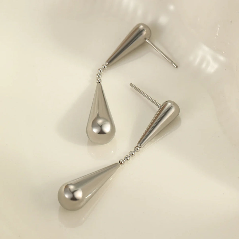 Pendiente Colgante Gota en CHapado Oro 18k y Stail steel
