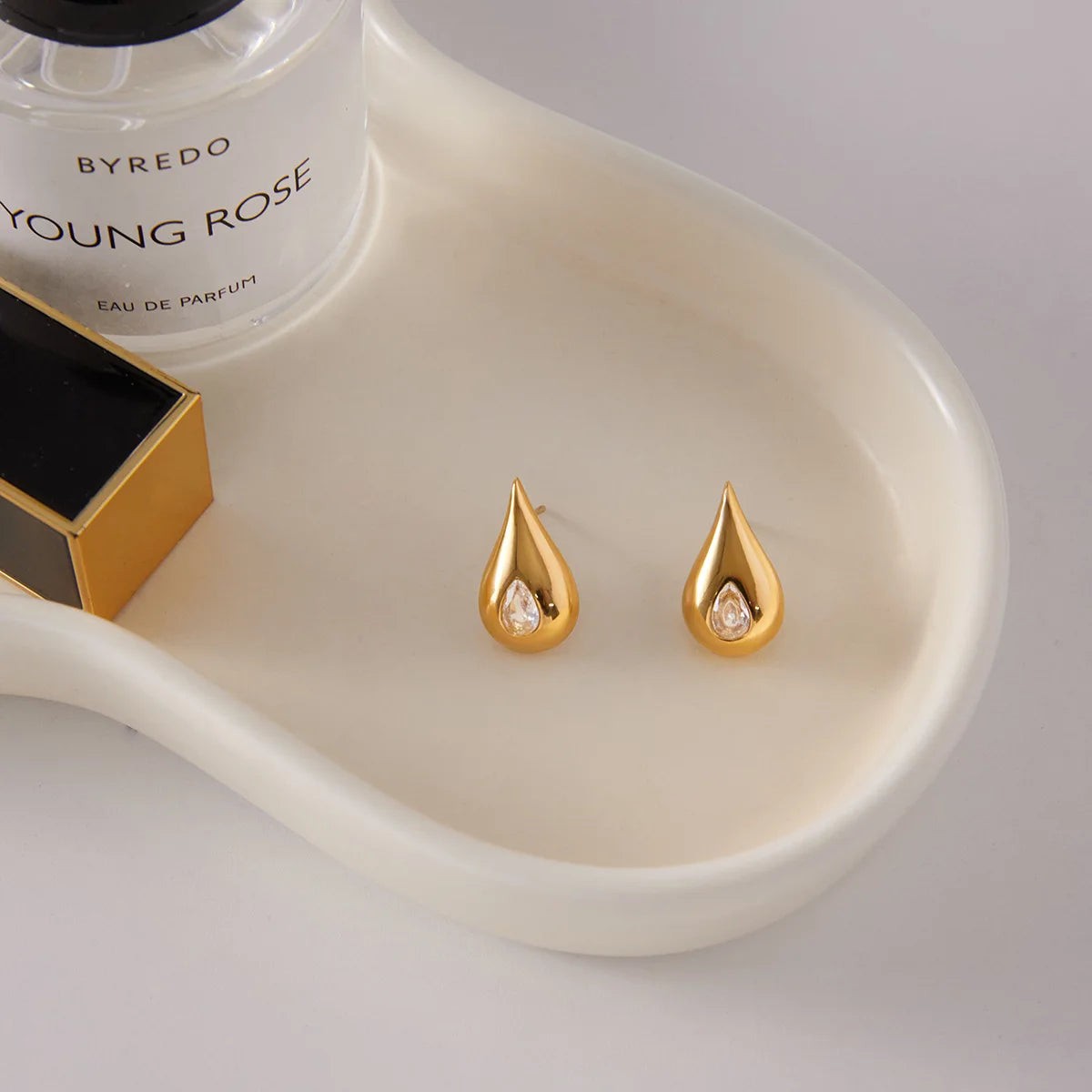 Pendiente Forma Gota Chapado Oro 18k con Brillante