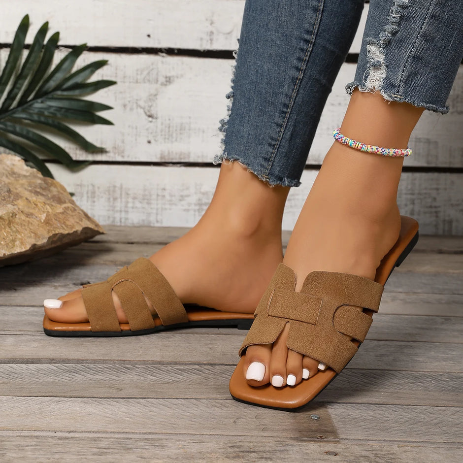 Sandalias de diseñador cuero